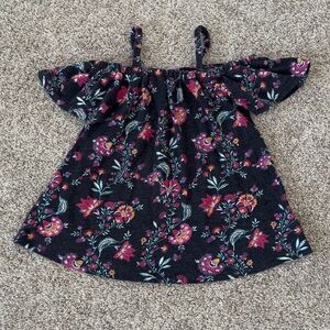 Old Navy Baby girl toddler girl floral cold shoulder dress size 18-24 months